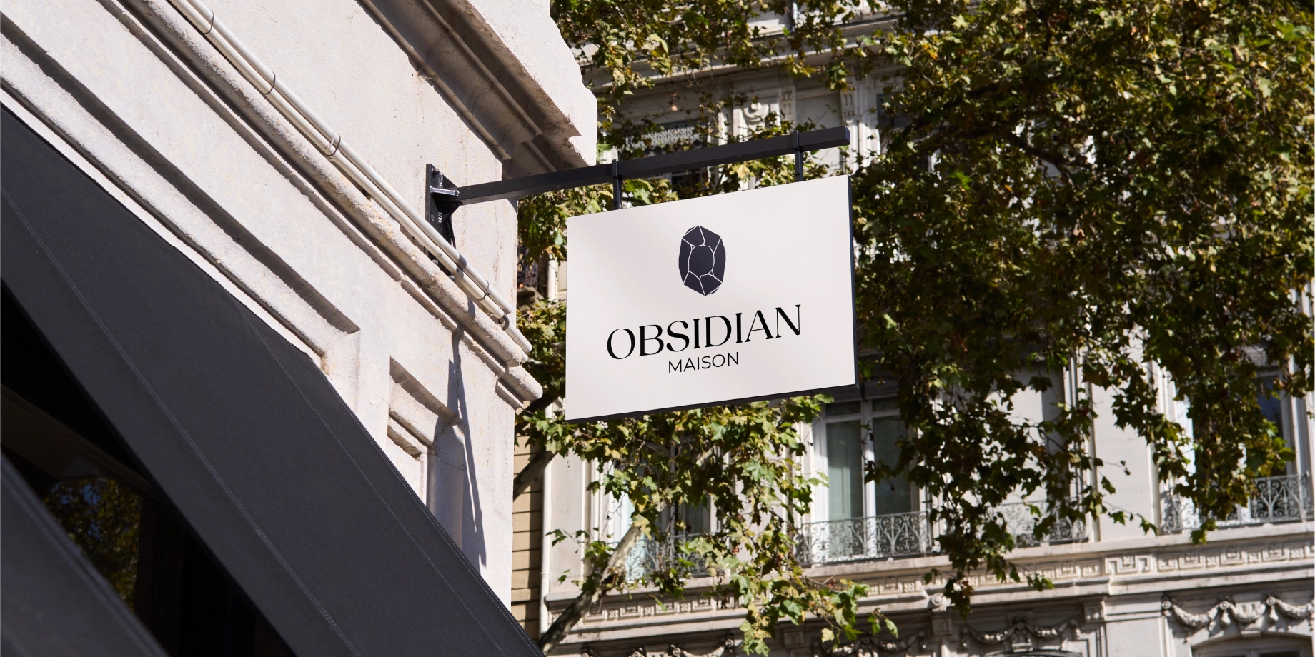 Obsidian Maison